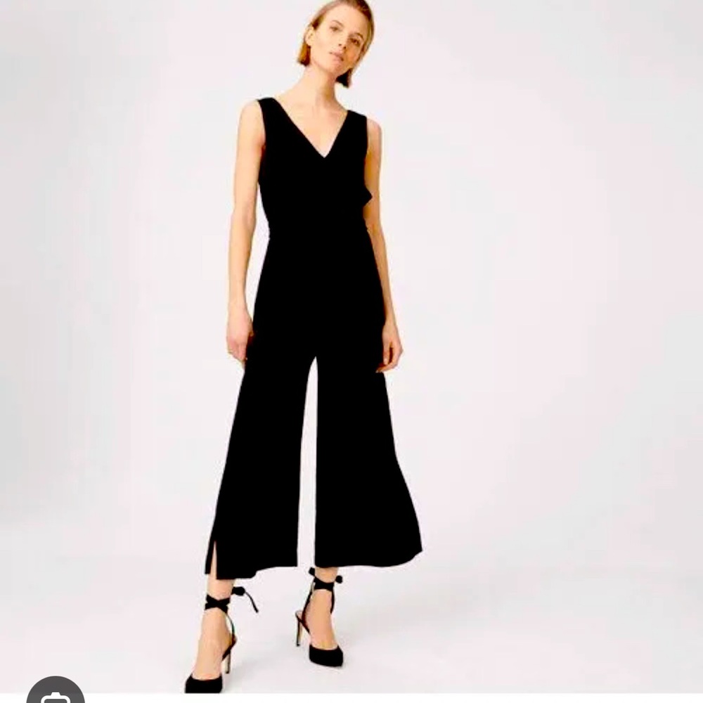 Club Monaco 6 black crepe tie front jumpsuit in beautiful condition - Picture 1 of 7